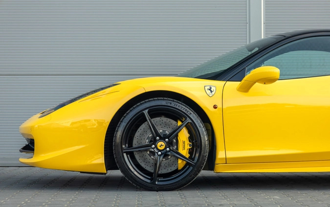 Ferrari 458 Italia cena 799000 przebieg: 83119, rok produkcji 2012 z Namysłów małe 742